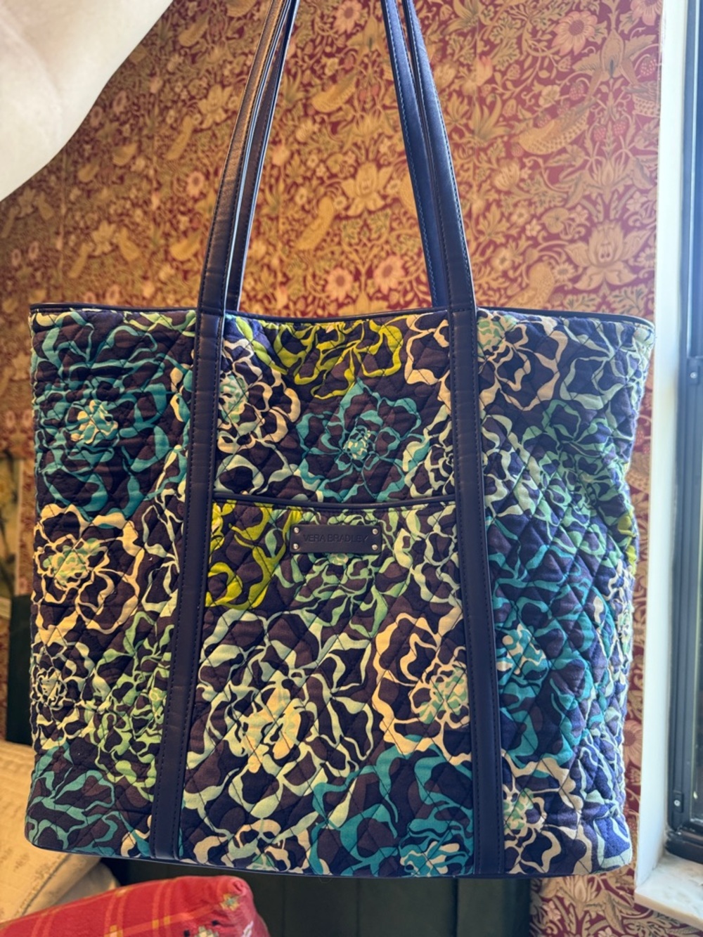 Vera Bradley tote bag
